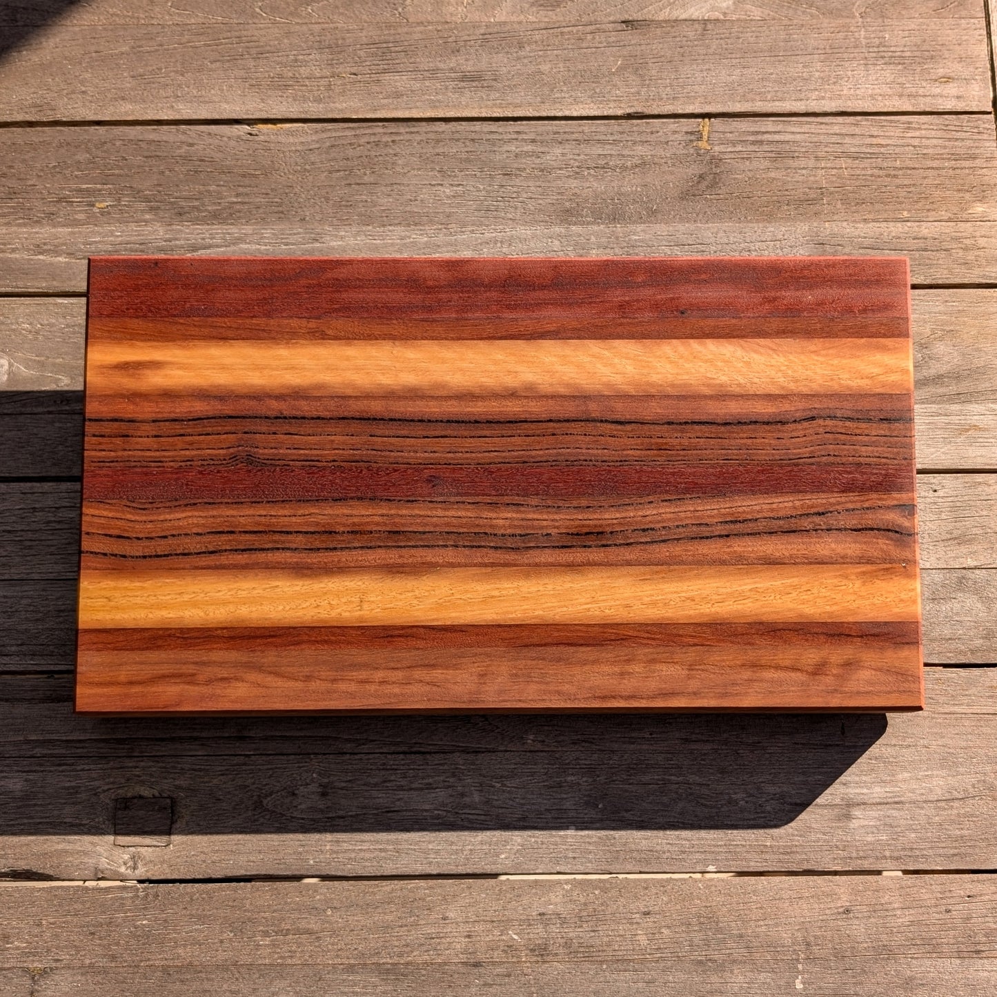 Solid Edge-Grain Cutting Board // Albert